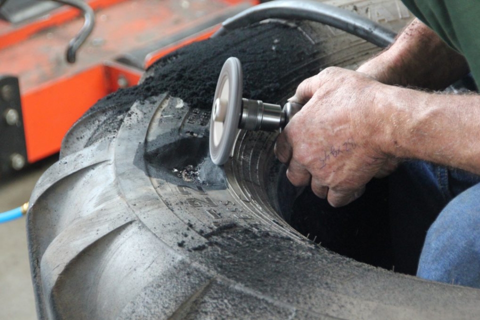 Hollandse-Bandenservice Reparatie